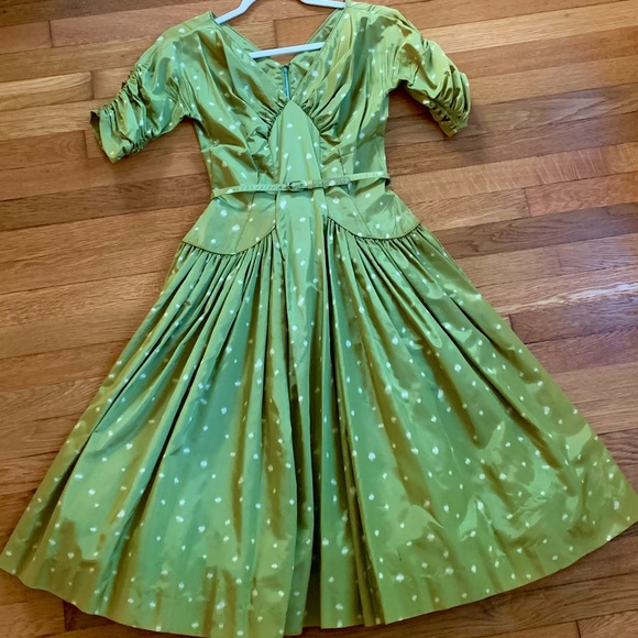 Very elegant vintage handmade 50s/60s classic circle princess dress. - Picture 3 of 8